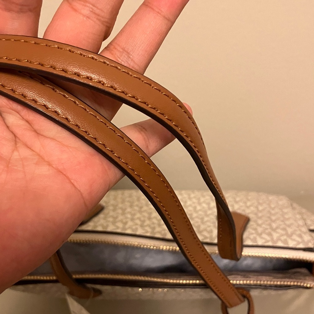 Michael Kors White and Brown Tote Bag - Picture 5 of 16